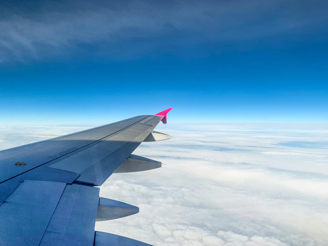 avion dans les airs